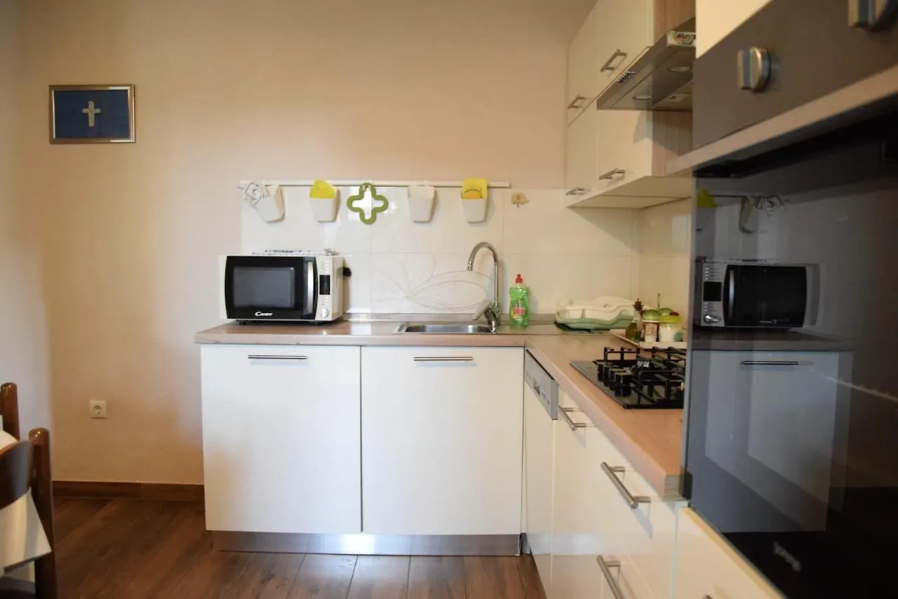 Apartment Bepo Pakostane