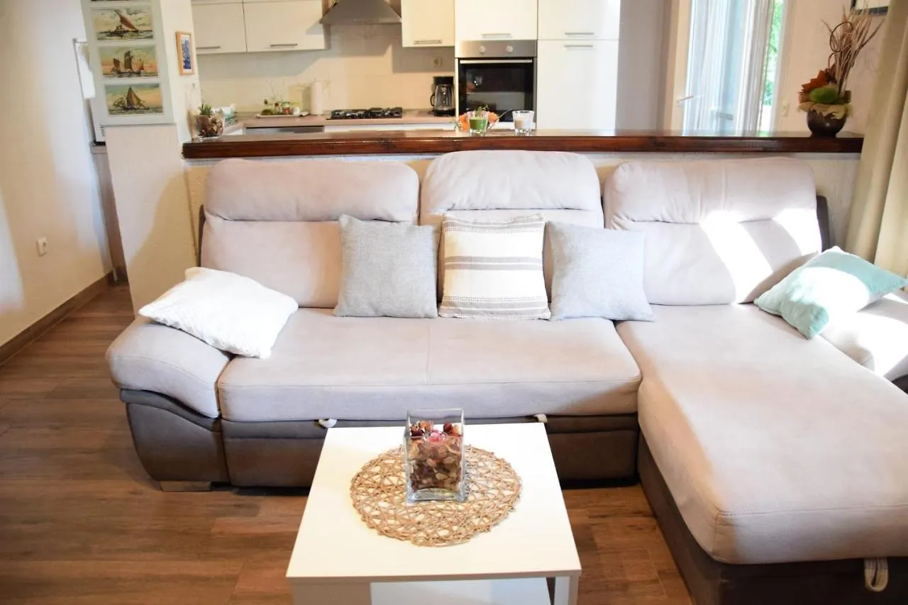 Apartment Bepo Pakostane
